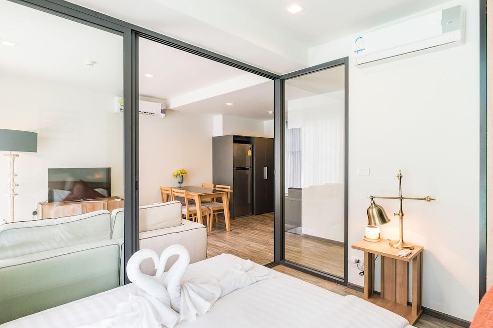 The Deck Condo Patong By Vip Exterior foto